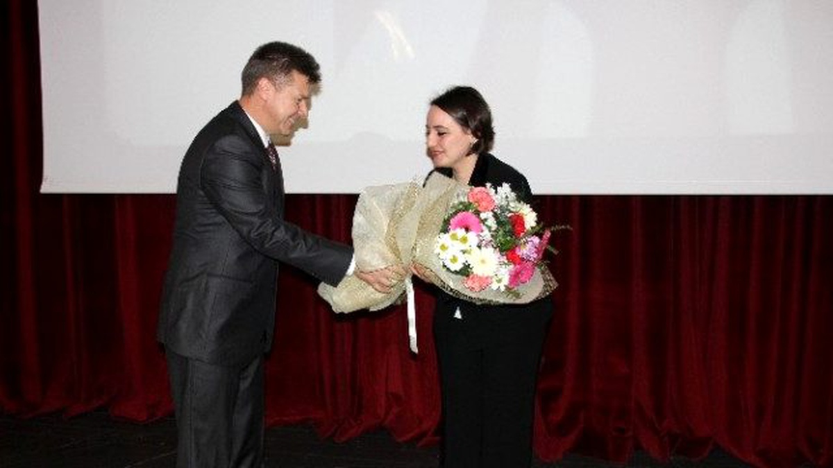 Elazığ\'da \'Aile İçi İletişim ve Çocuk Ergen Psikolojisi\' Semineri