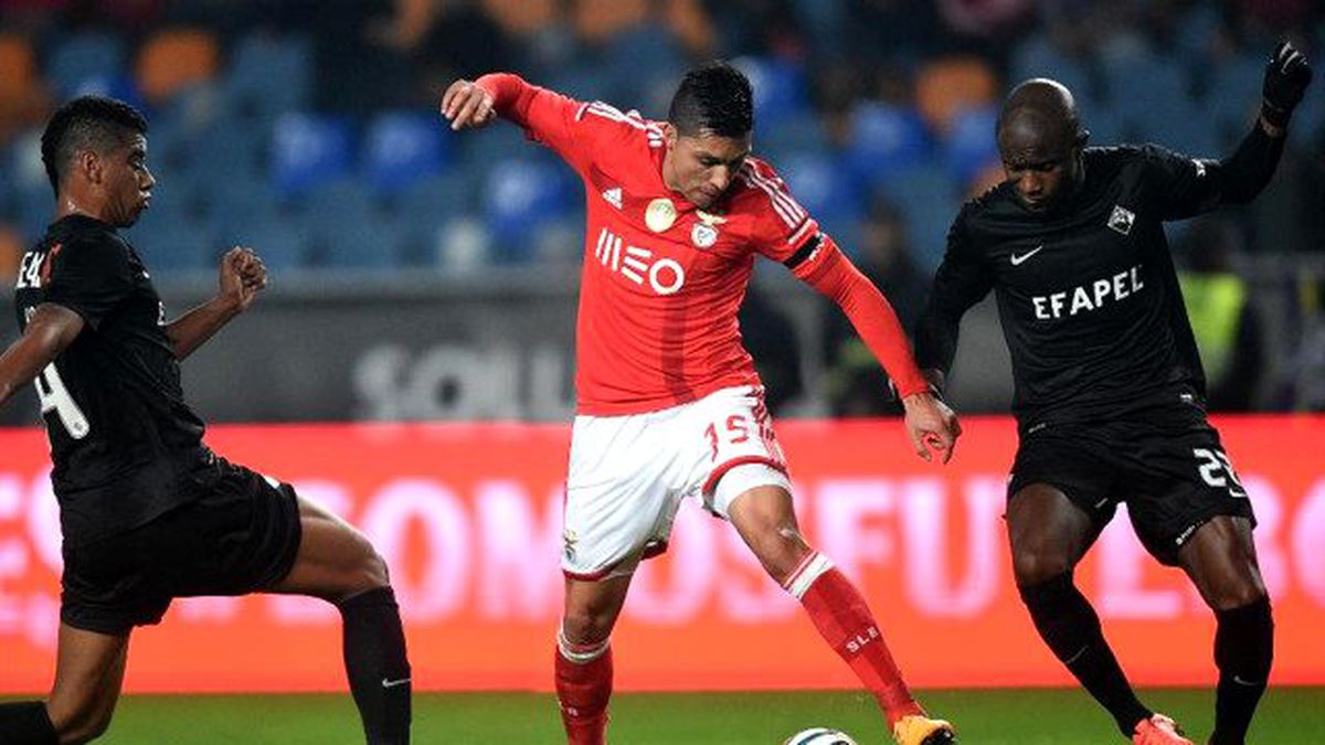 Enzo Perez Valencia\'ya Transfer Oldu