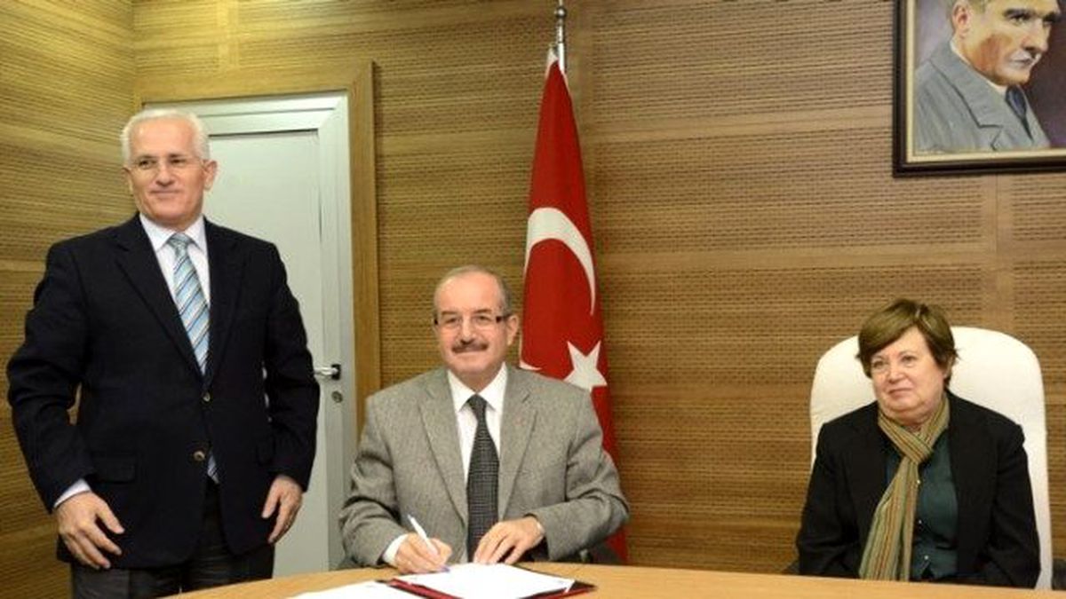 Hayırsever İş Adamı Ağabeyi Adına Okul Yaptıracak