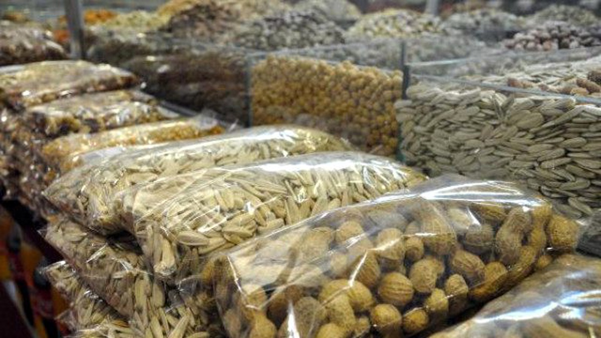 Yılbaşı Alışverişi Esnafın Yüzünü Güldürüyor