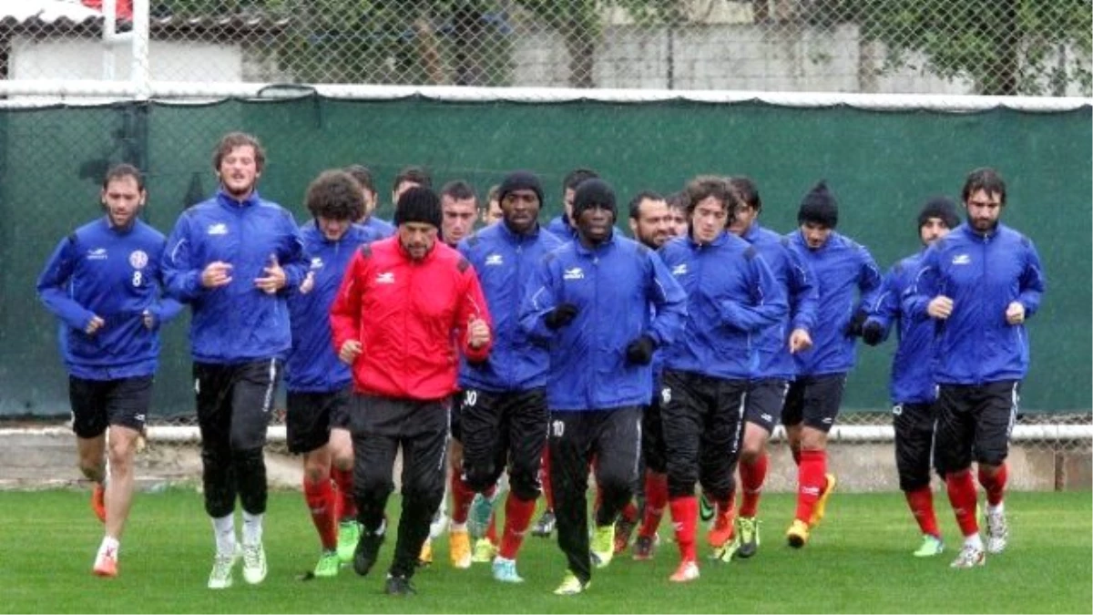 Antalyaspor, Osmanlıspor Maçının Hazırlıklarını Sürdürdü