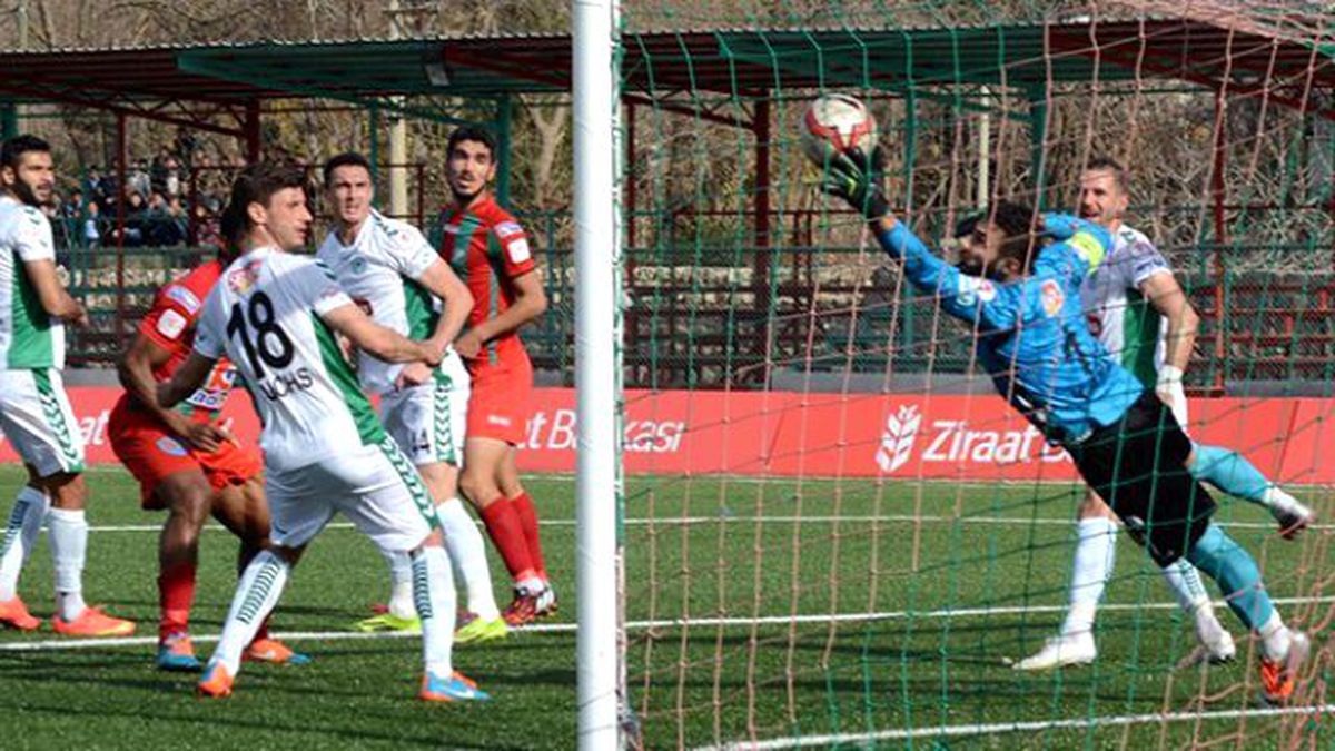 Cizrespor, Torku Konyaspor'u 2-0 Yendi