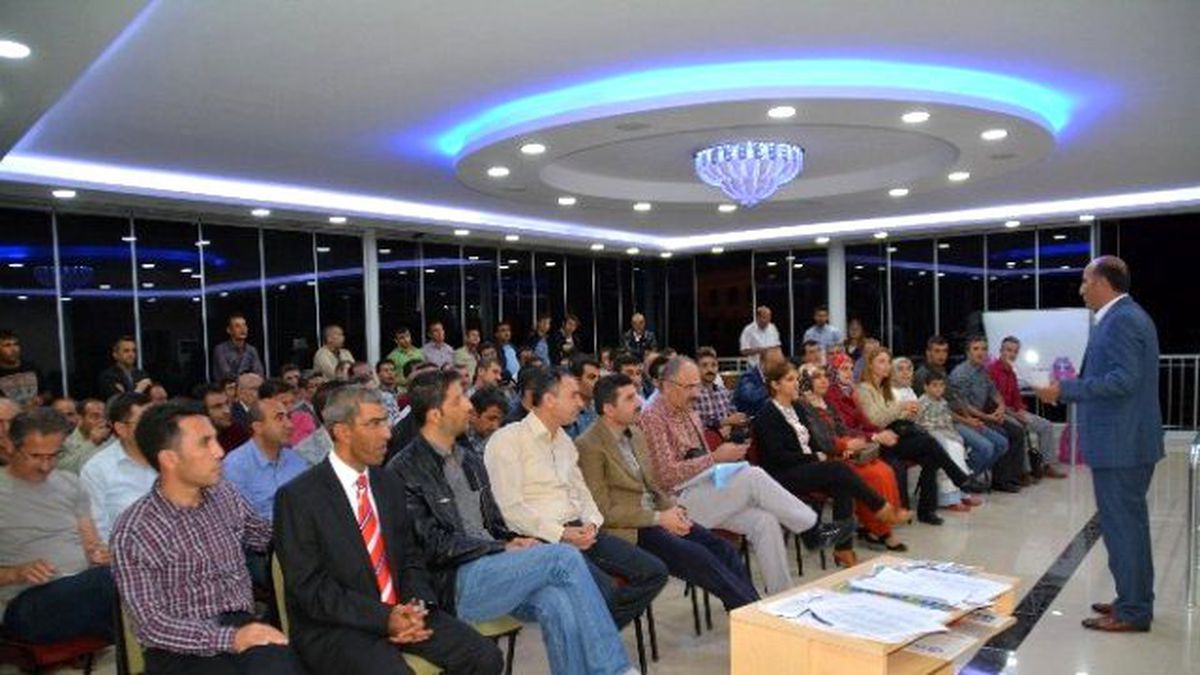 Eğitim Birsen\'nden Yılbaşı Eleştirisı