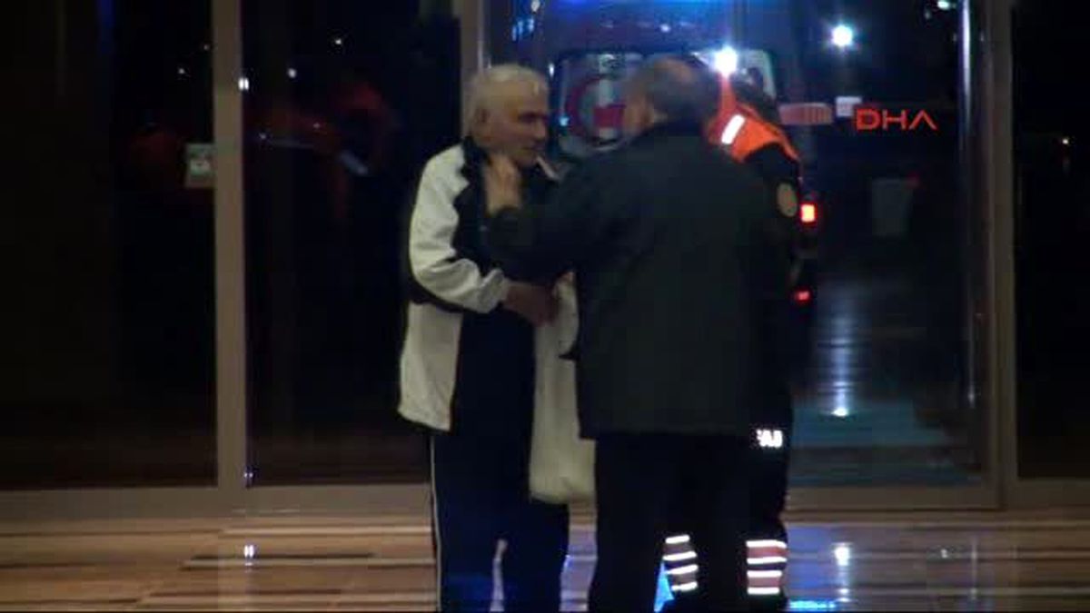 Feribottan Kurtulan 31 Türk Yolcu İstanbul\'da...