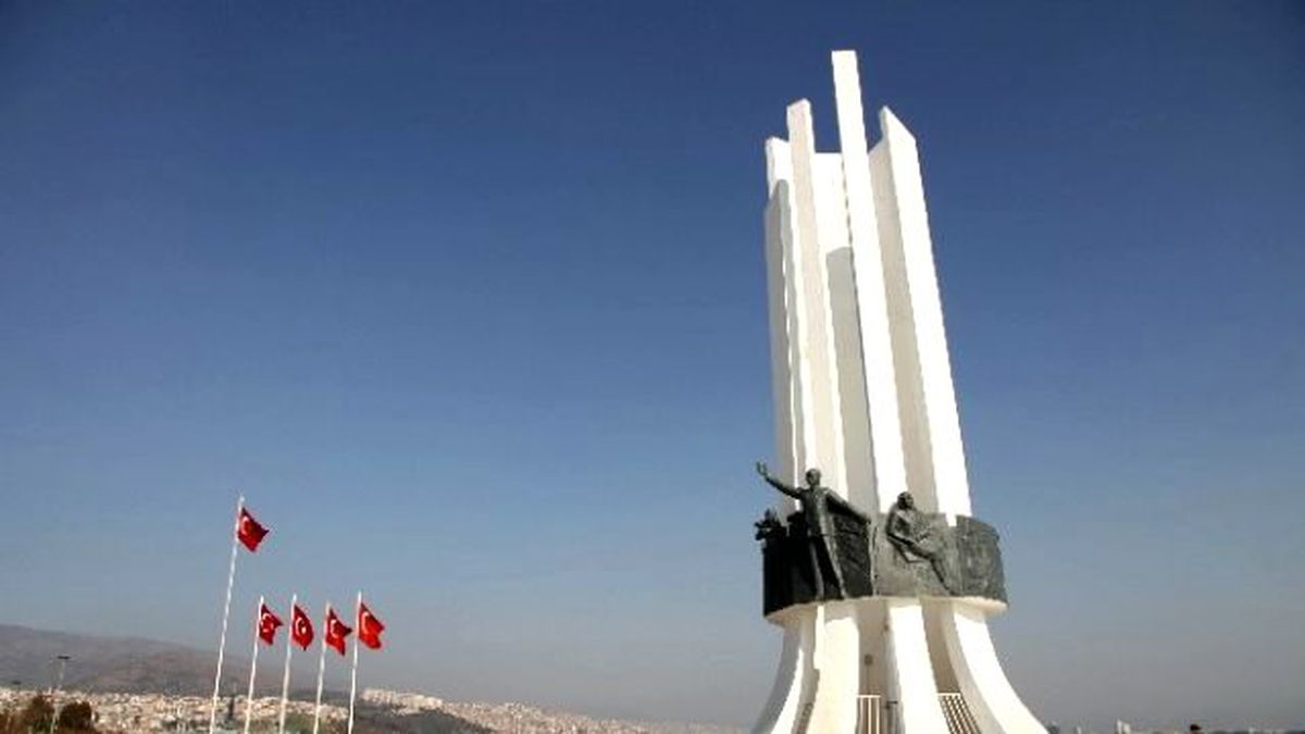 Karşıyaka\'da Yatırım Hamlesi