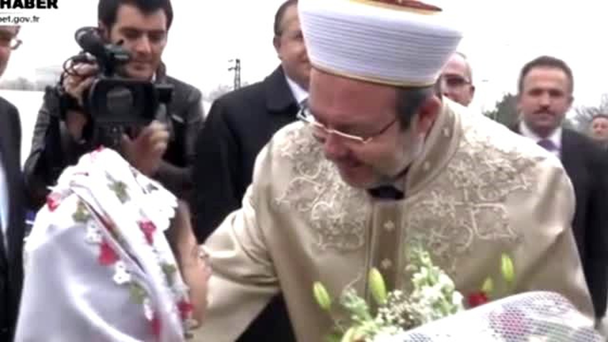 Görmez, Altındağ İlçe Müftülüğü Binası\'nın Açılışını Yaptı