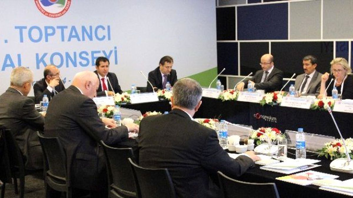 Toptancı Hal Konseyi Başkent\'te Toplandı