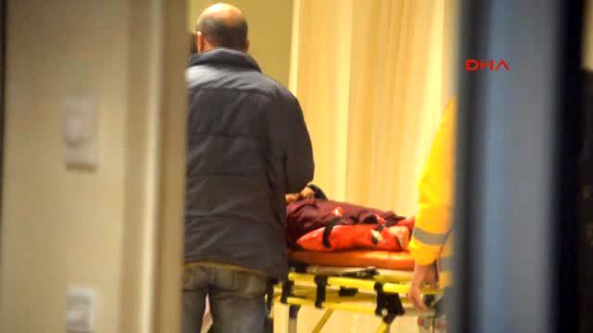 Adana\'da Asansör 3. Kattan Düştü: 5 Yaralı