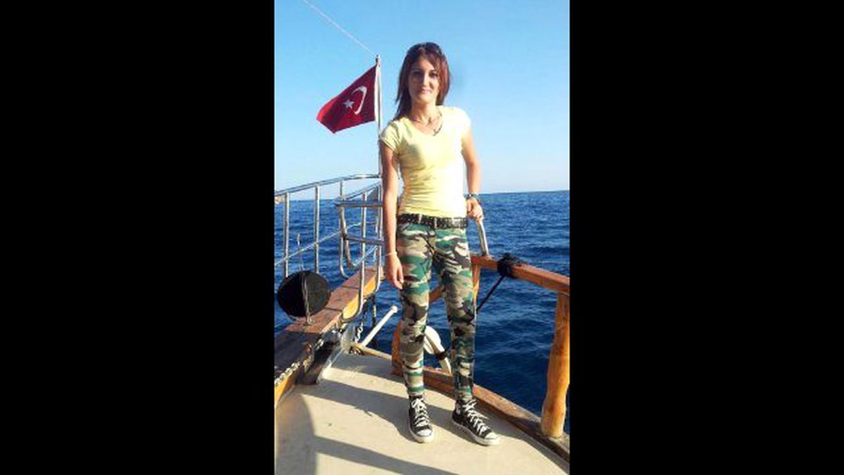 Antalya\'da Liseli Safiye 4 Gündür Kayıp