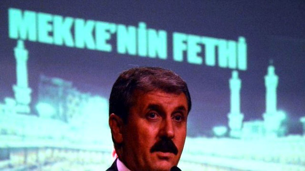 BBP Genel Başkanı Destici: "Mekke\'nin Fethinden Çıkarılacak Çok Ders Var"