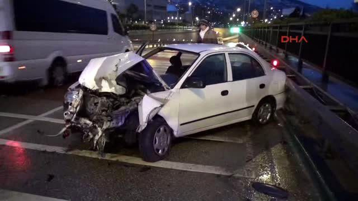 Bursa?da Yeni Yılın İlk Kazası; 1 Yaralı