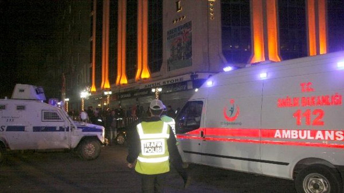 Diyarbakır Yeni Yıla Olaylı Girdi