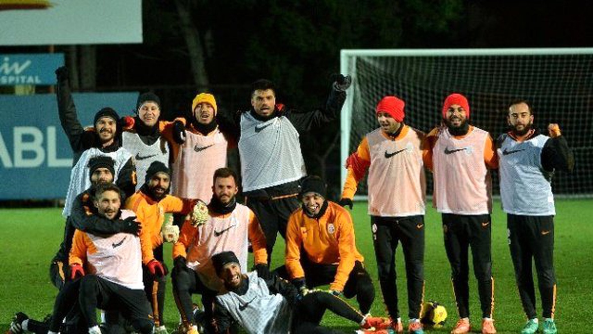 Galatasaray, Beşiktaş Maçına Hazırlanıyor