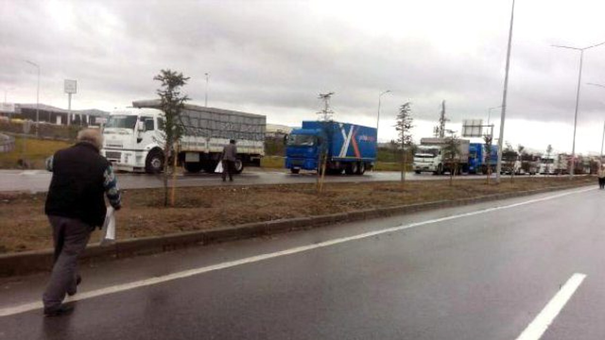 İzmir-İstanbul Yolu 45 Saat Sonra Açıldı
