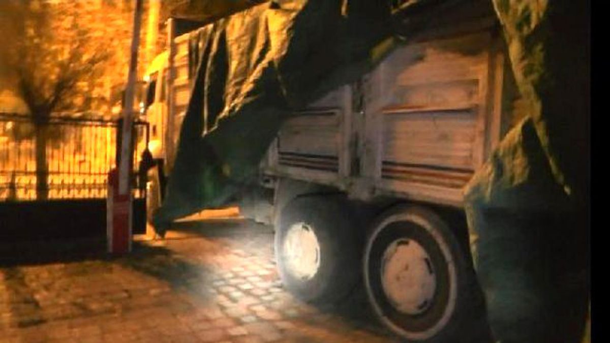 Kamyonda 127 Bin Paket Kaçak Sigara Ele Geçirildi