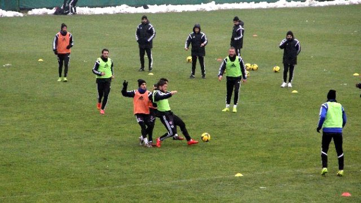 Karabükspor\'da Sivaspsor Maçının Hazırlıkları Sürüyor