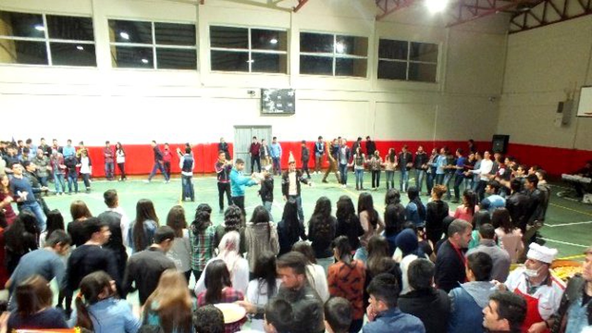 Kaymakam Atasoy Yeni Yılı Öğrencilerle Kutladı