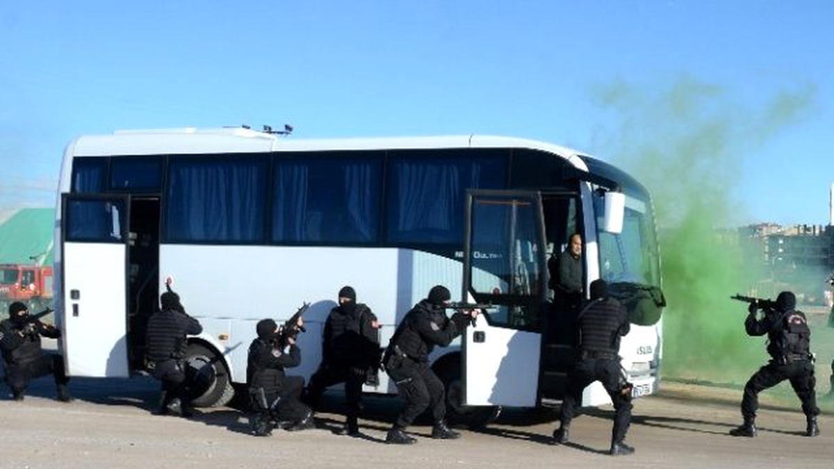 Nevşehir Polisinden Rehine Kurtarma Tatbikatı