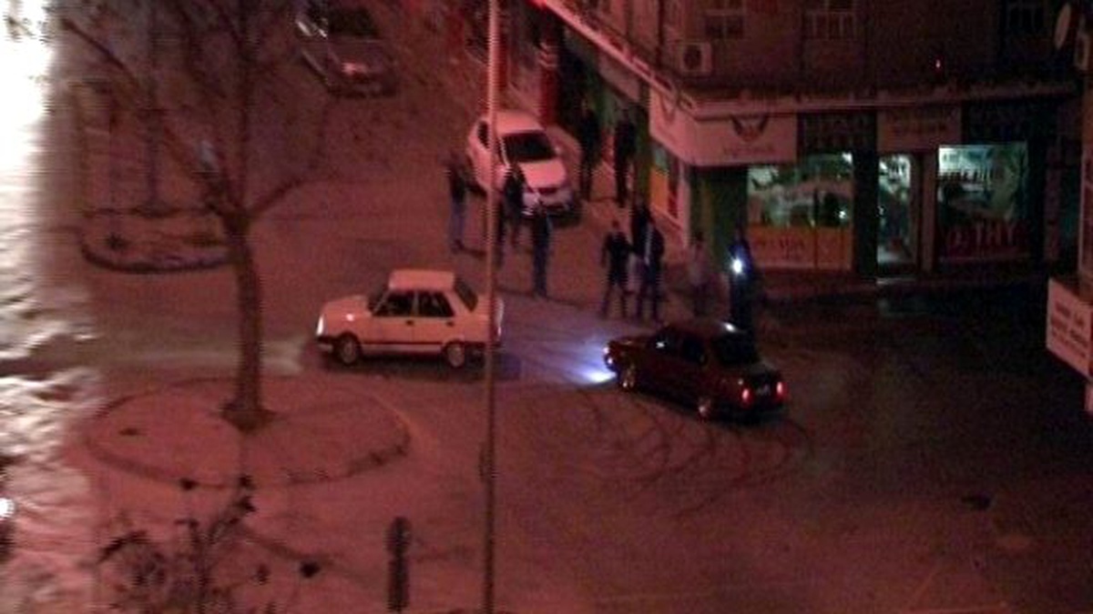 Yeni Yılda Otomobillerle Tehlikeli Hareketler