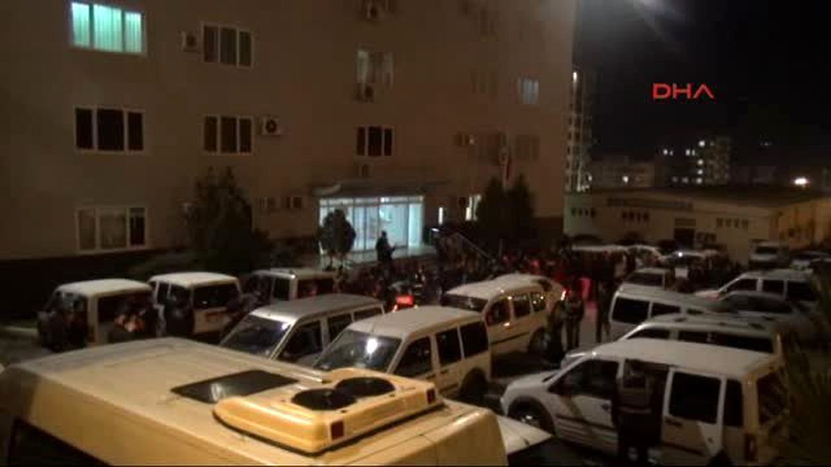 Şanlıurfa Bin 500 Polisle Huzur Operasyonunda 23 Gözaltı