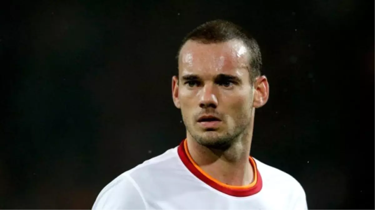 Wesley Sneijder Derbide Oynayabilecek