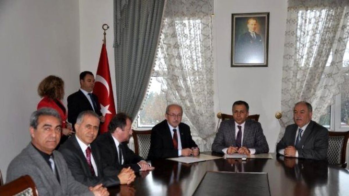 Tekirdağ\'da 11 İlçeye 11 Okul Projesi İmzalandı