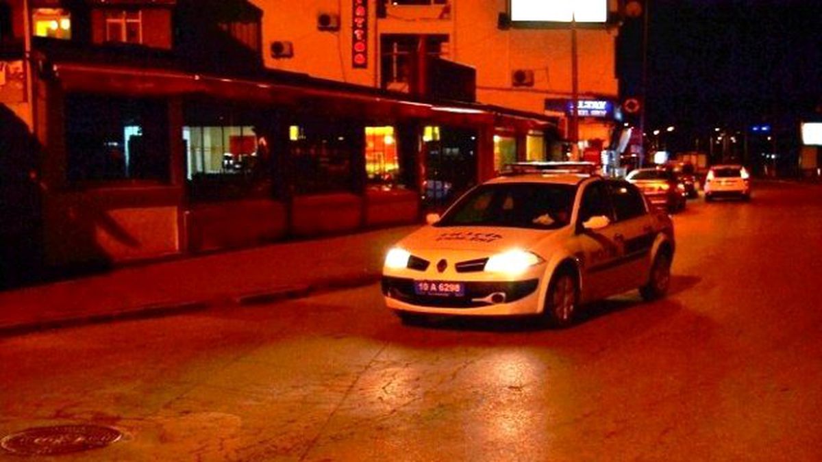 Yeni Yıla Görev Başında Girdiler
