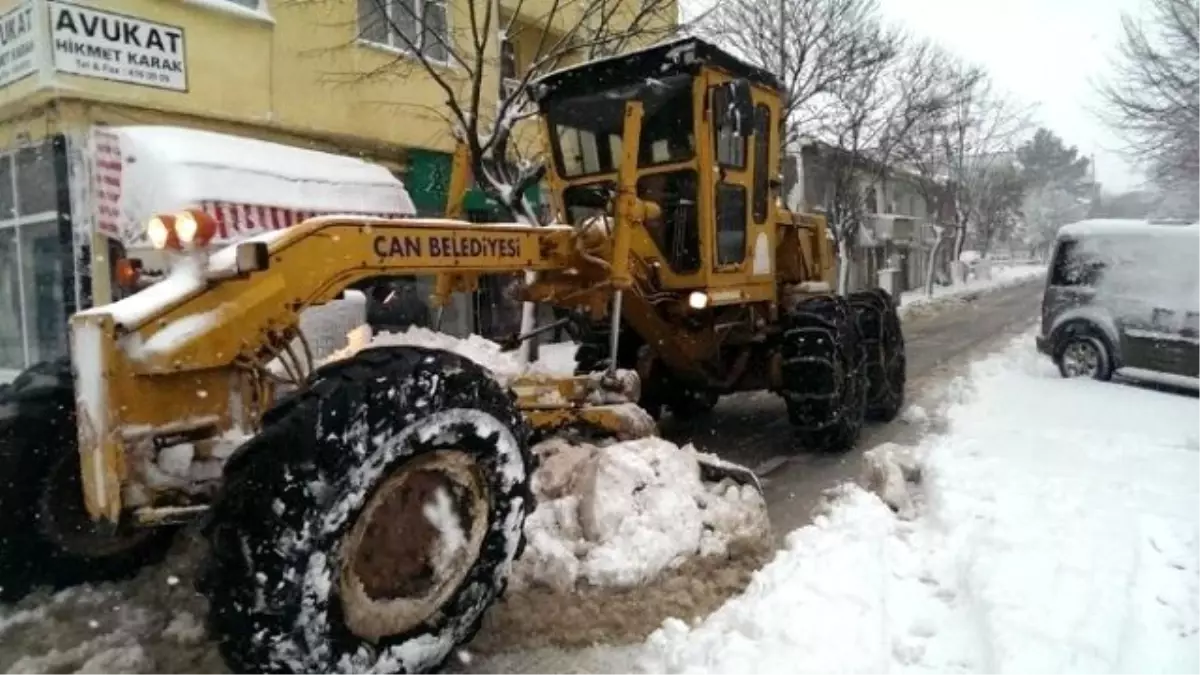 Çan\'da Kar Temizlik Çalışmaları Başladı