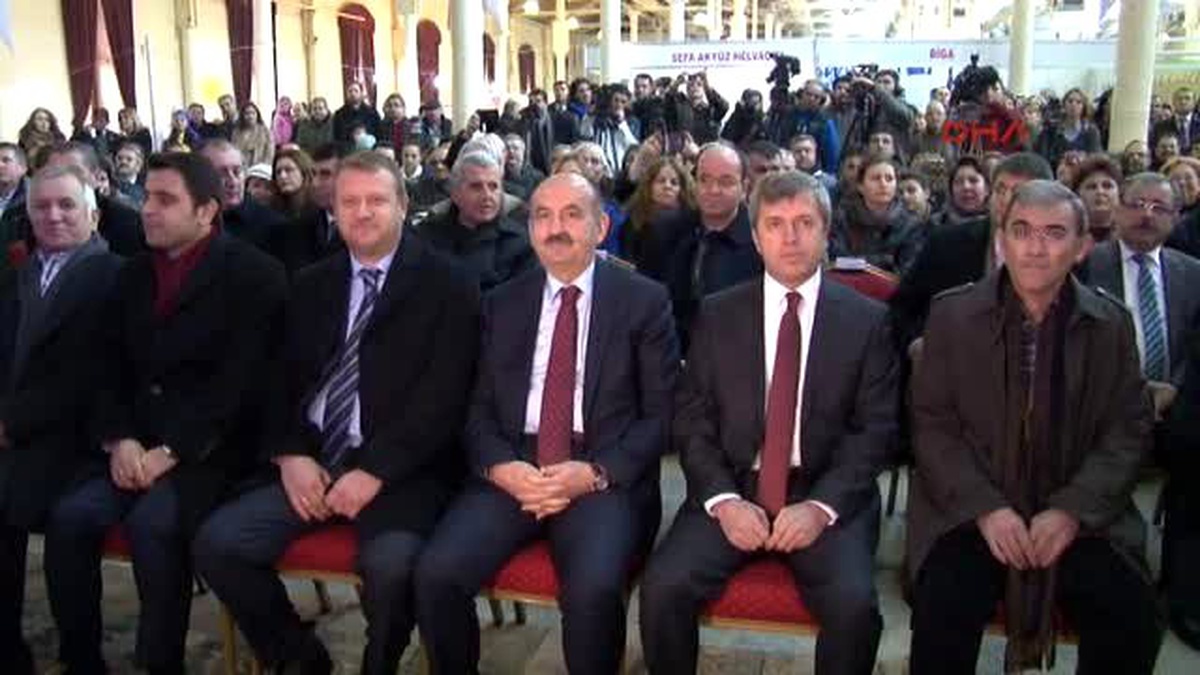 Müezzinoğlu: Aramıza Fitne ve Fesat Sokmak İsteyenler Fırsat Vermemeliyiz