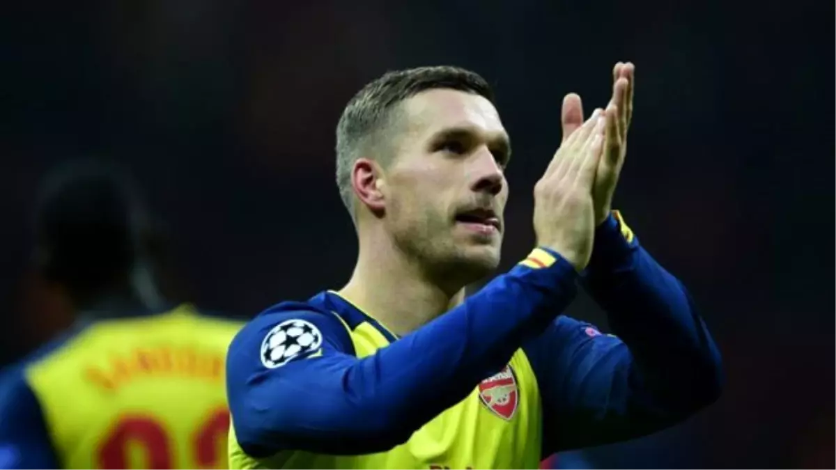 Podolski, Milano\'ya İndi