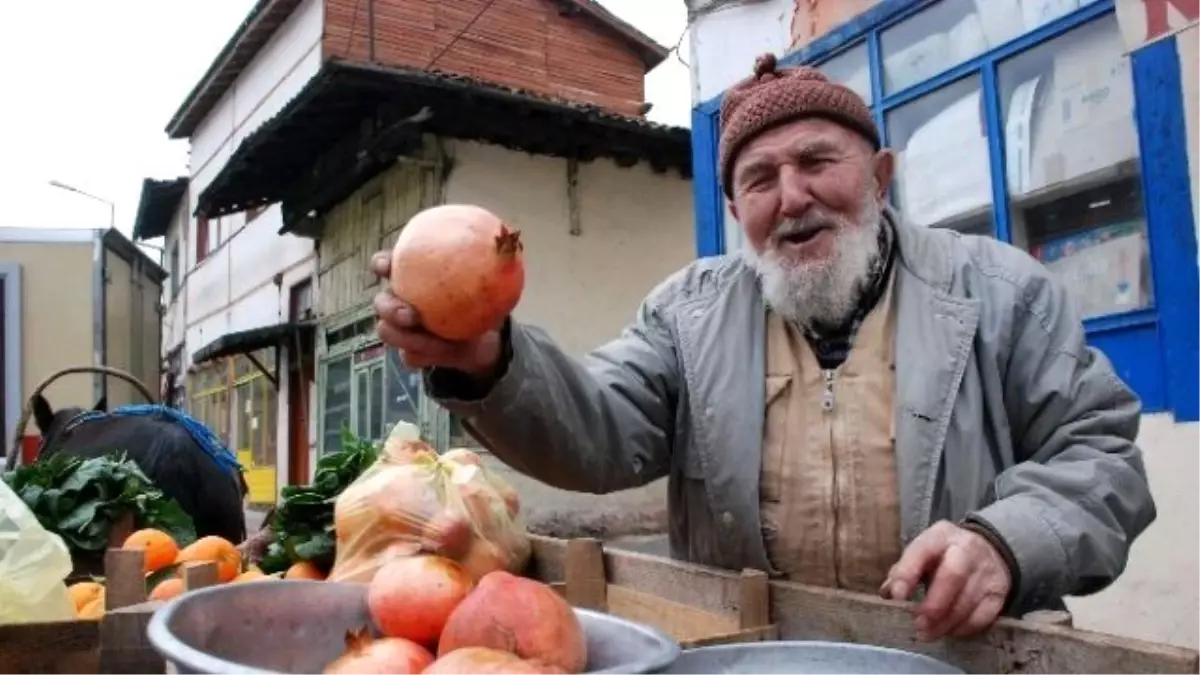 88 Yaşındaki Dedenin Çalışma Azmi