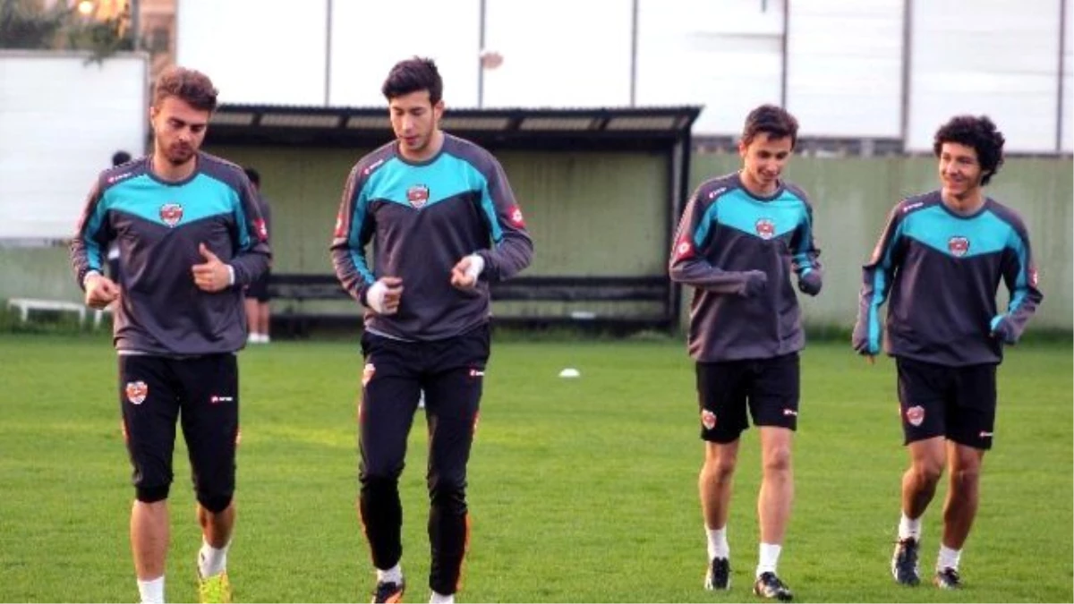 Adanaspor\'da Elazığspor Maçı Hazırlıkları Sona Erdi