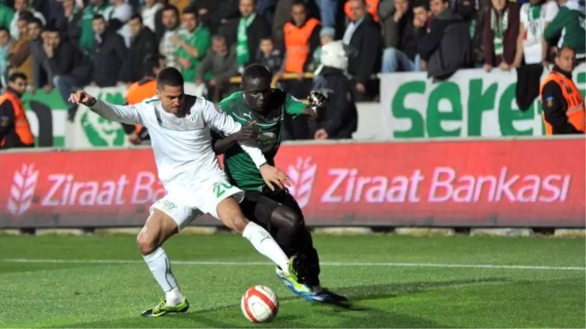 Bursaspor Akhisar Belediyespor Canlı İzle Bursaspor Akhisar Maçını Canlı İzle Canlı Takip Et