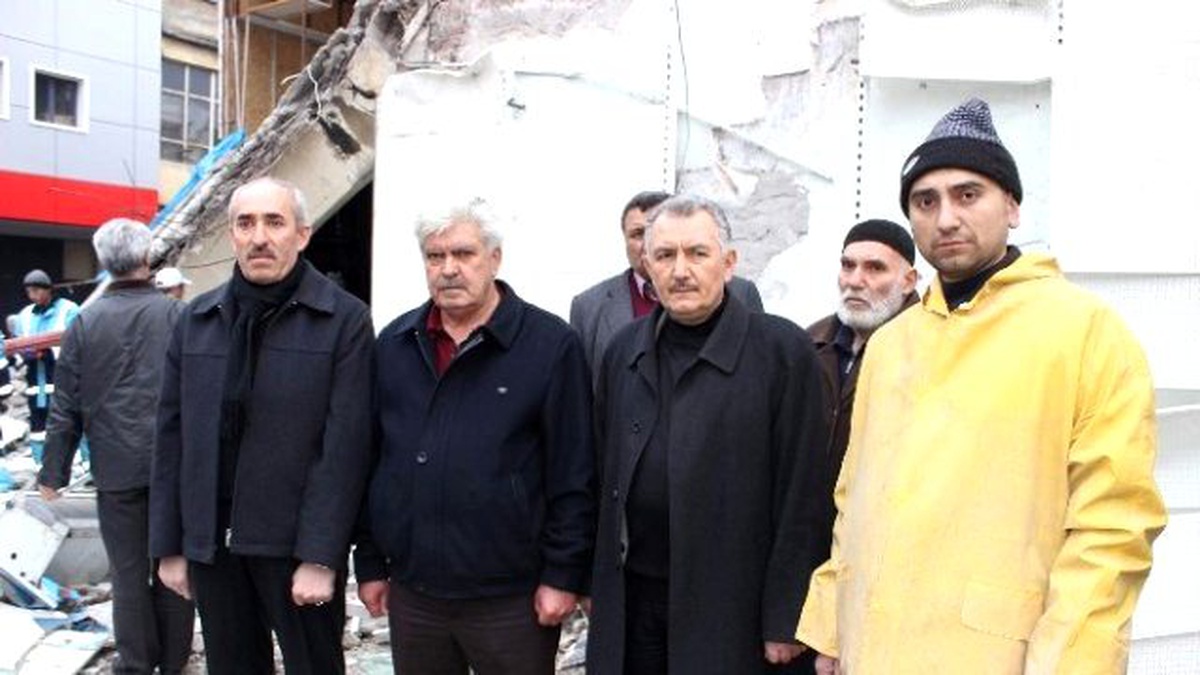 Oda Başkanları Göçük Alanını Ziyaret Etti