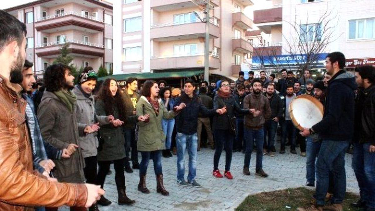 Ulaşım Zammına \'Def\'li Protesto