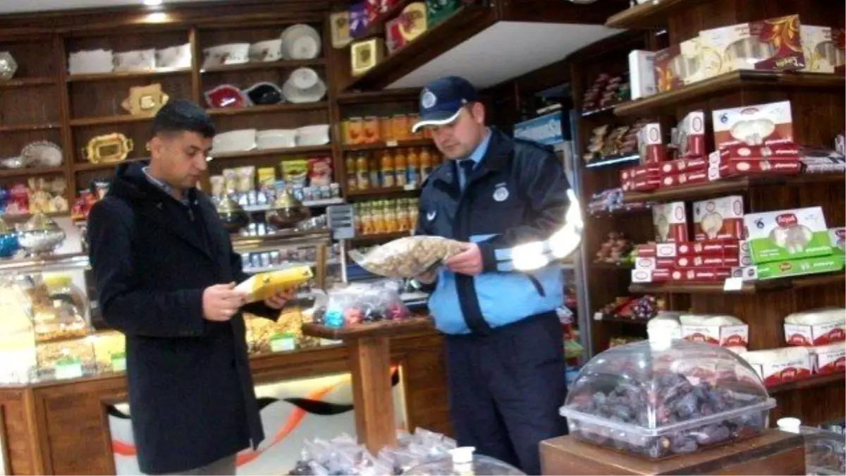 Yiyecek Maddesi Satan İş Yerleri Denetlendi