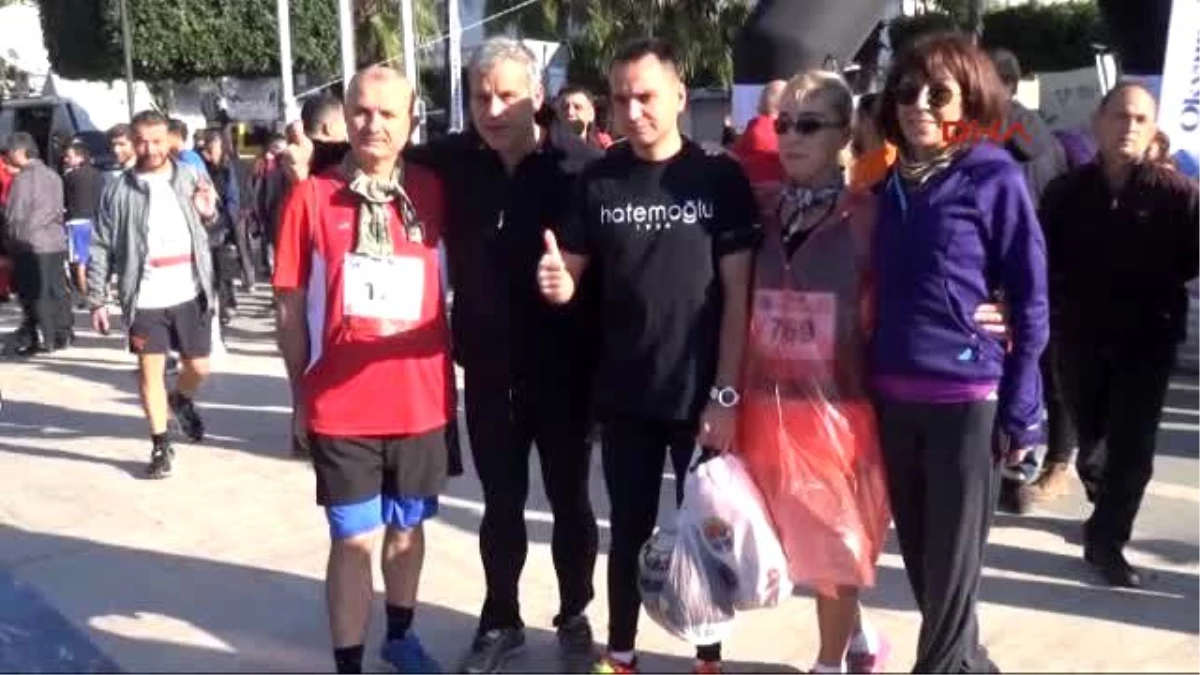 Adana Yarı Maratonu\'nda Birinciler Kenyalı