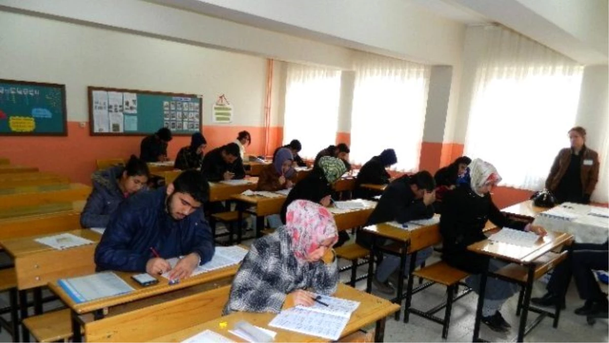 Doğanşehir\'de de Açık Lise Sınavı Yapıldı