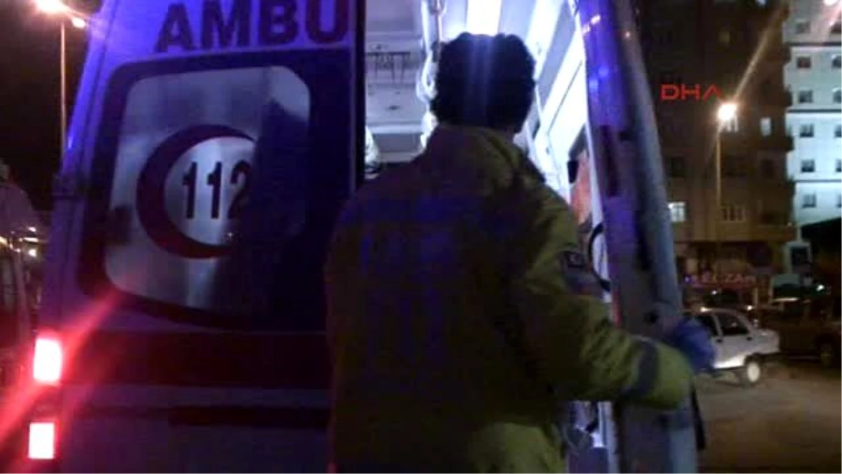 Kayseri\'de Ehliyetsiz Sürücü Askeri Ambulansa Çarptı
