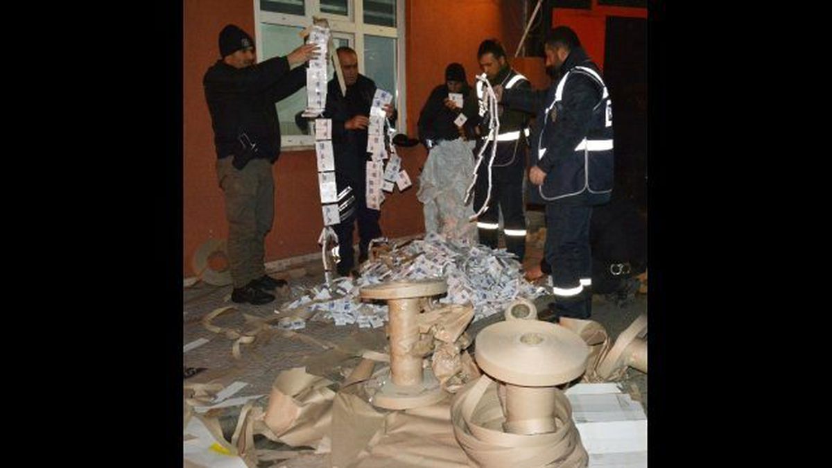 Polisi Şaşırtan Sigara Kaçakçılığı