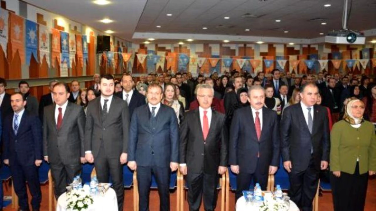 AK Parti\'li Şentop: Türkiye\'nin İstikrarını Tilkilere Yedirmeyeceğiz