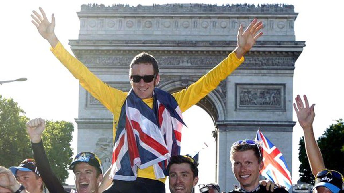 Bradley Wiggins, Sky ile Sözleşmesini Uzattı