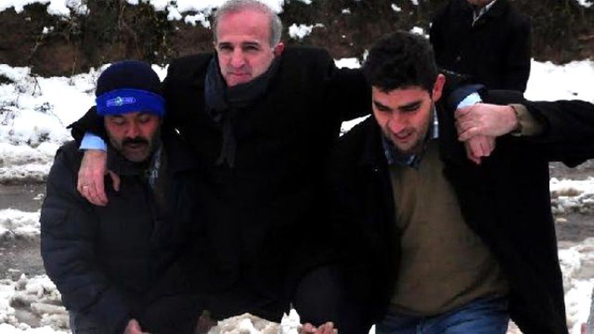 Nedim Zurnacı Kimdir ? Zurnacı Görevinden Alındı