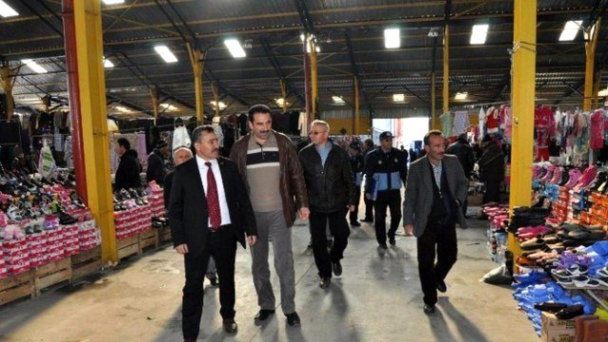 Seydişehir\'de Sebze Pazarında Düzenleme