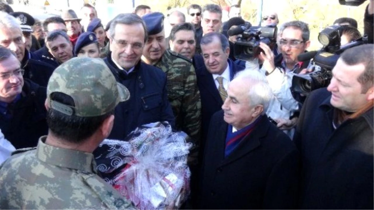 Yunanistan Başbakanı Samaras\'tan, Türkiye\'ye İade-İ Ziyaret