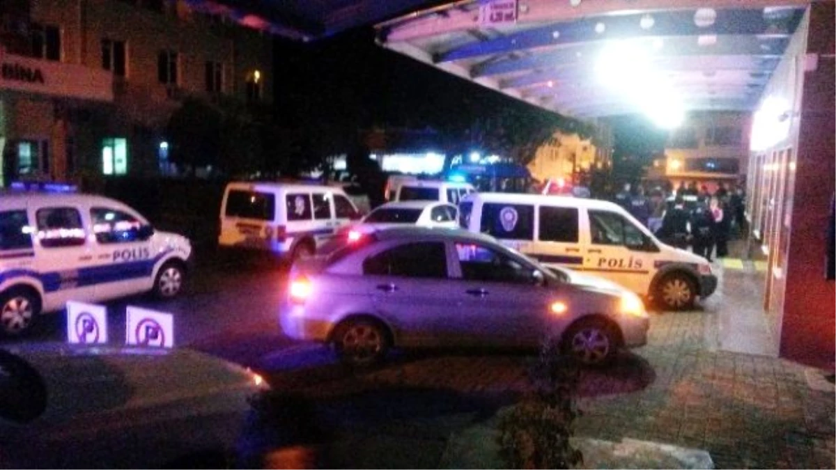Alanya\'da Hastanede Kavga: 1 Yaralı, 5 Gözaltı