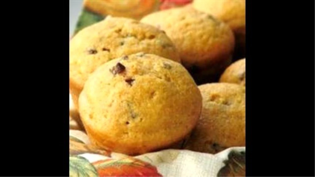 Barb\'s Pumpkin Chocolate Chip Muffins