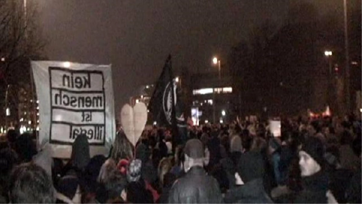 Berlin\'de \'PEGIDA Karşıtı\' Eylem