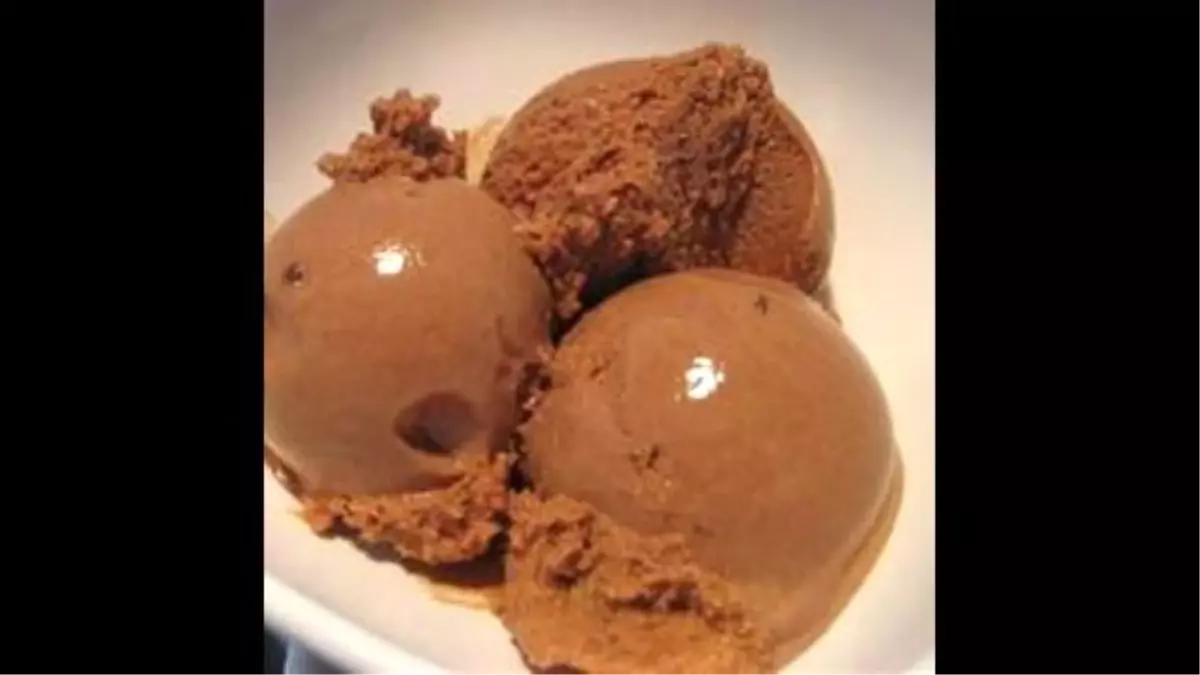 Chocolate Frozen Yogurt