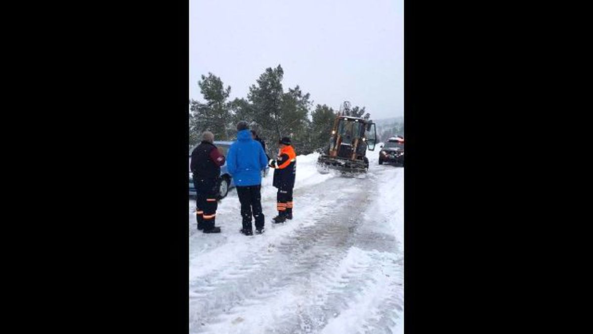 Denizli\'de Karda Mahsur Kalan 6 Kişi Kurtarıldı